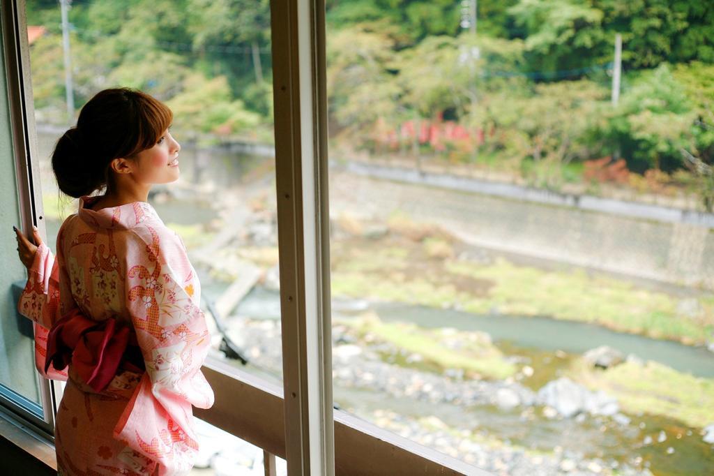 Hotel Kikunoyu Maniwa Экстерьер фото